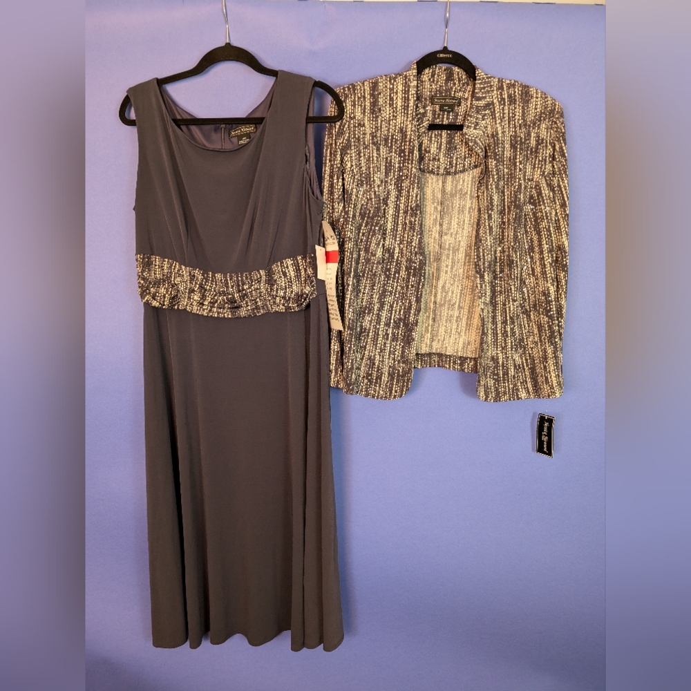 Jessica Howard Two-Piece Set with tags 14W Jacket and Dress